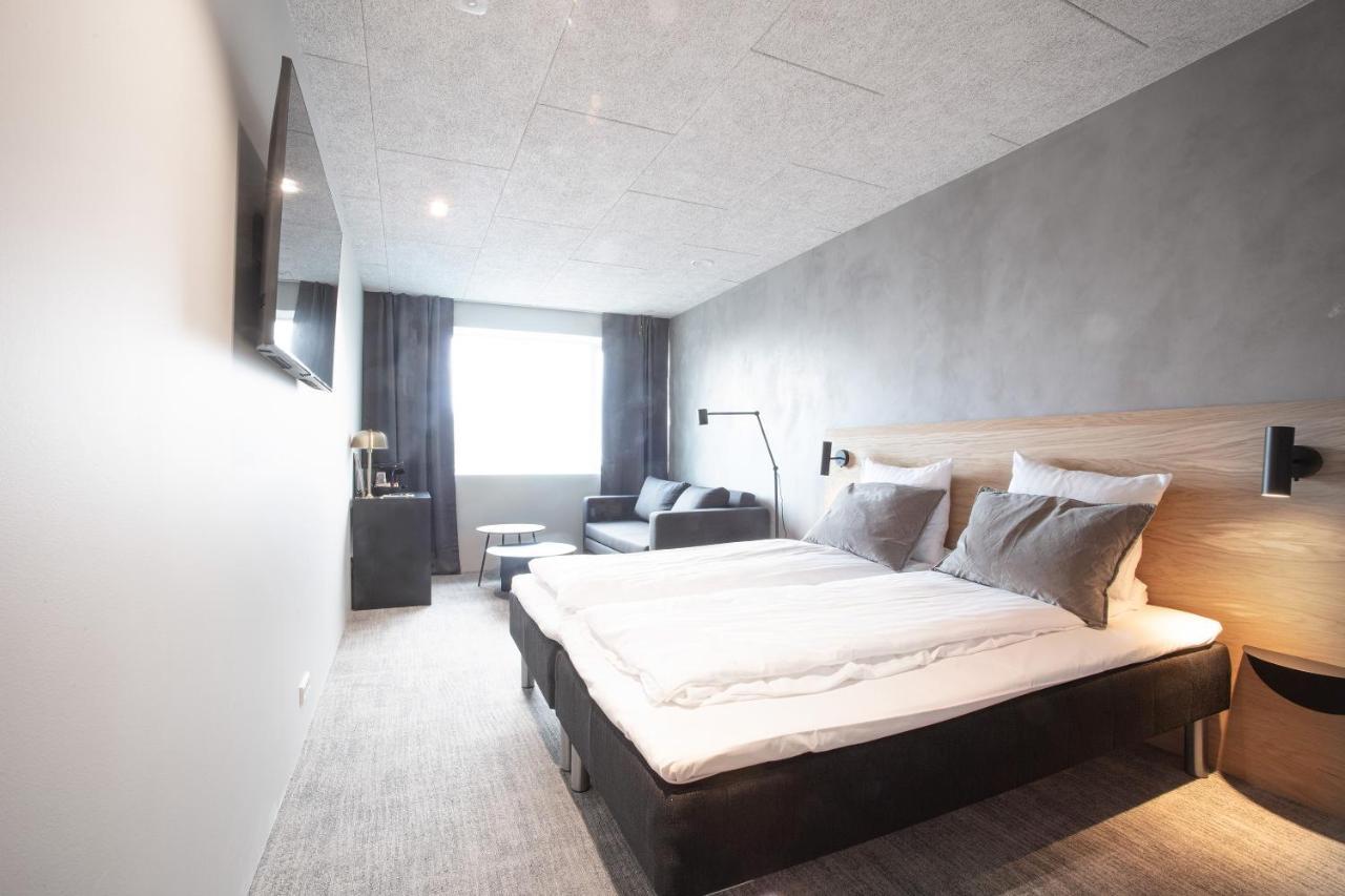 Hotel Djurhuus 托尔斯港 外观 照片