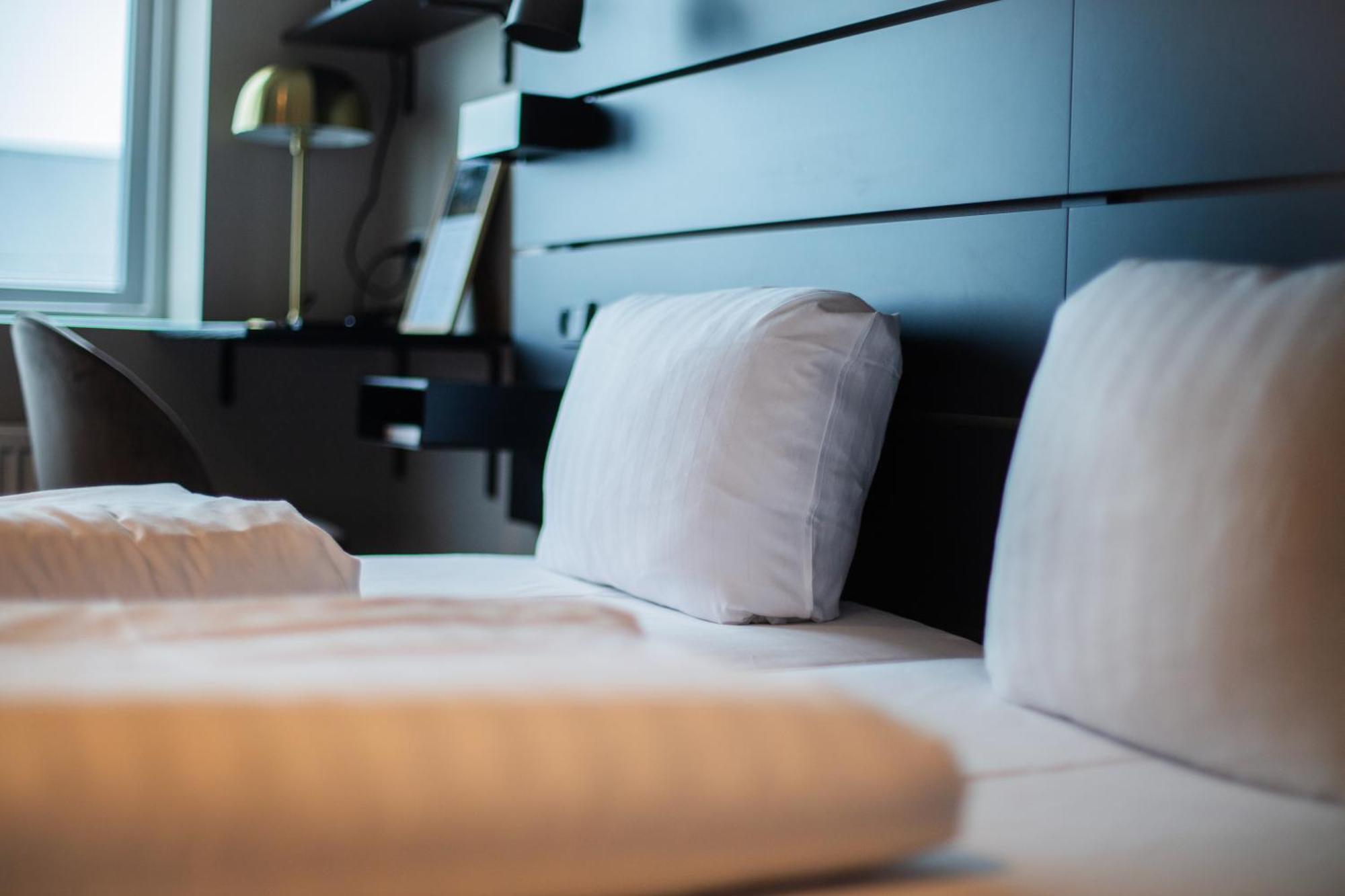 Hotel Djurhuus 托尔斯港 客房 照片