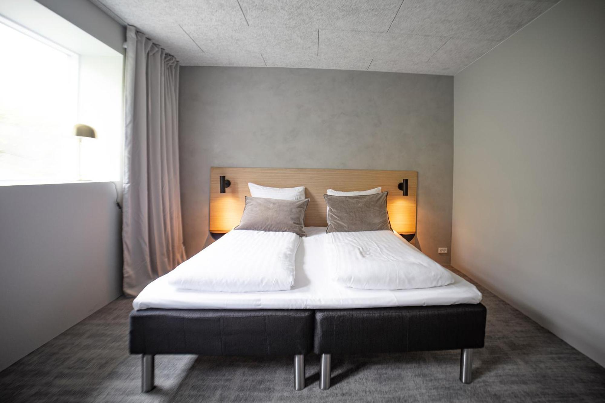 Hotel Djurhuus 托尔斯港 客房 照片